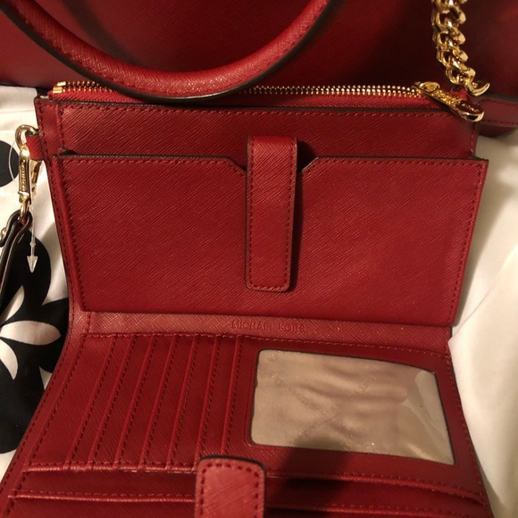 Authentic Michael Kors Emma bag w/ matching wallet - Picture 5 of 8